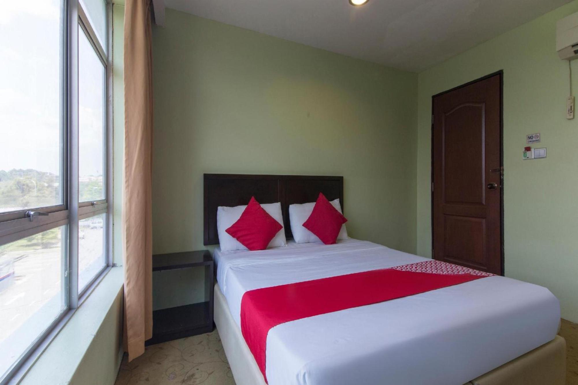 Amani Hotel Kampong Sungai Ramal Dalam Exterior foto