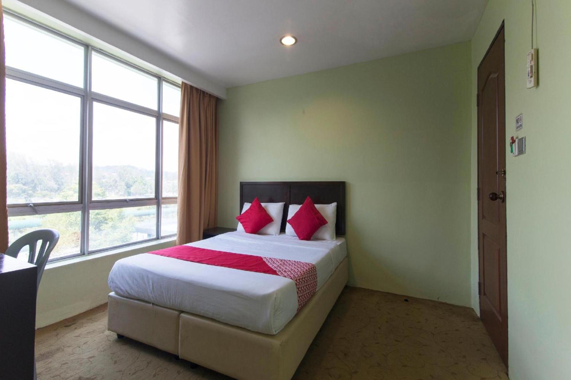 Amani Hotel Kampong Sungai Ramal Dalam Exterior foto