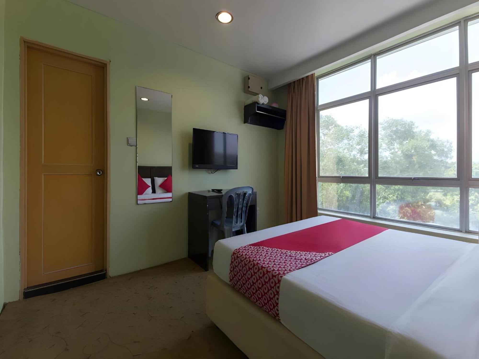 Amani Hotel Kampong Sungai Ramal Dalam Exterior foto
